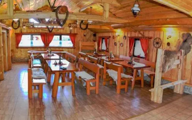 Salas Goralsky Dvor - Vila Lucia