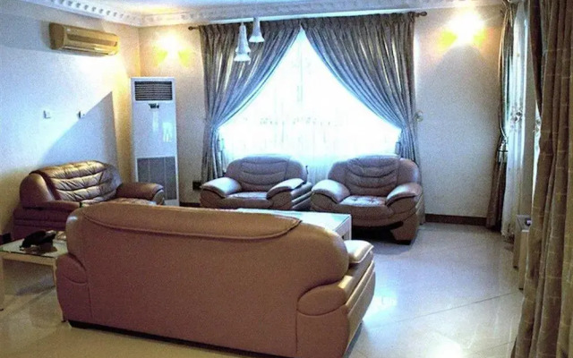 Bharridan Royal Hotel