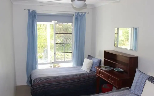 Broadwater Beach Getaway