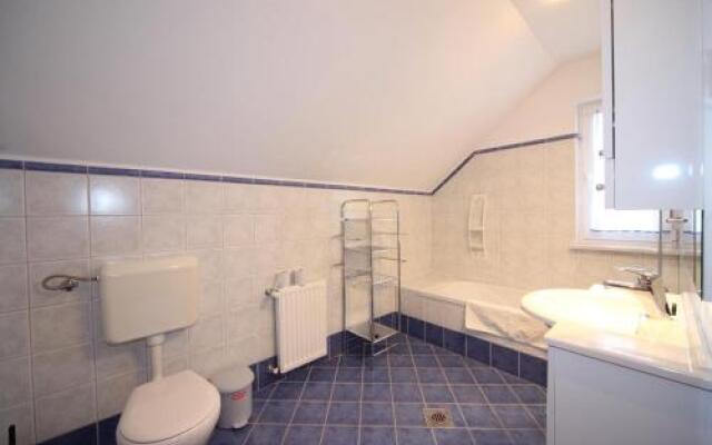 Apartments and Rooms Jozica