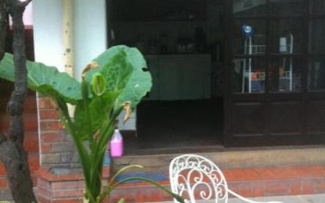 Kultur Berlin Tarija Guesthouse