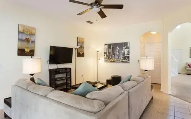 Legacy Park Villa 312