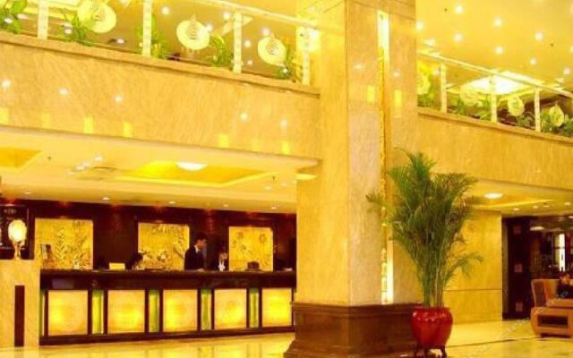 Huayu Hotel