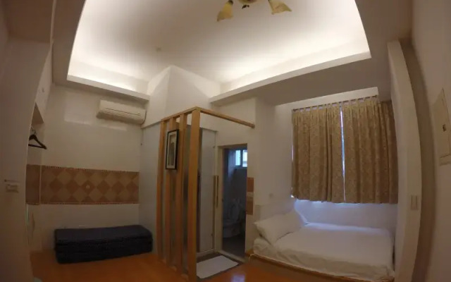 Spring Green Guest House