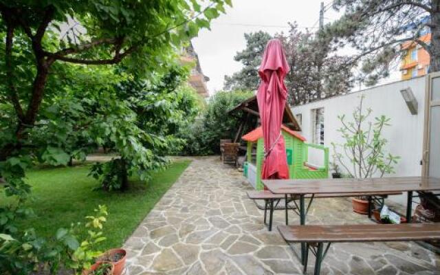 Tuya Residence