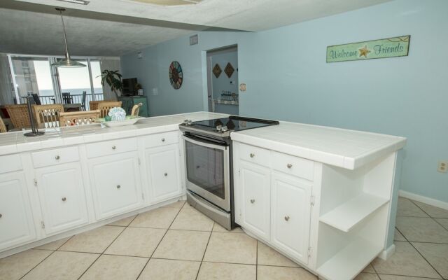 Shoreline Towers 2073 - 2 Br Condo