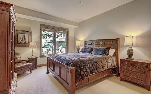Arrowhead Village A304A