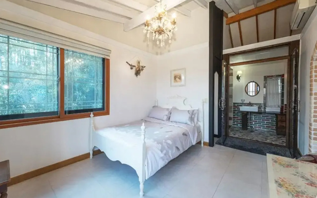 Yangyang Santa Hill Pension