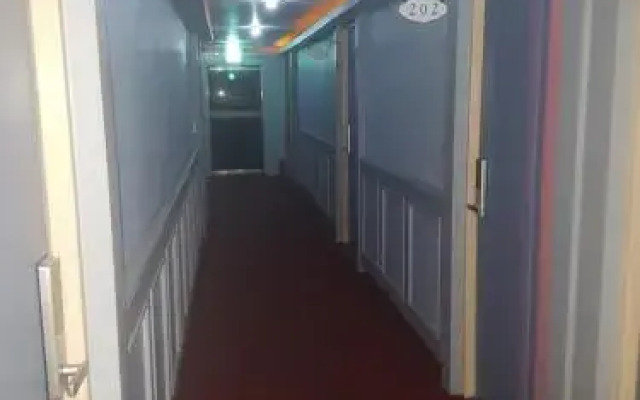 Paris Motel