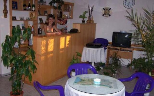 Guest House Kostandara