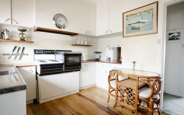 Mornington Bayside Pearl