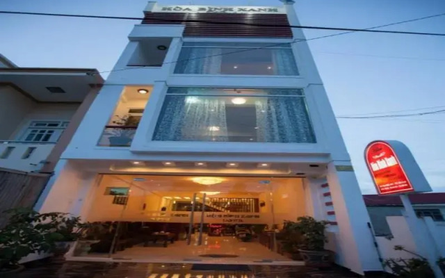 Hoa Binh Xanh Hotel