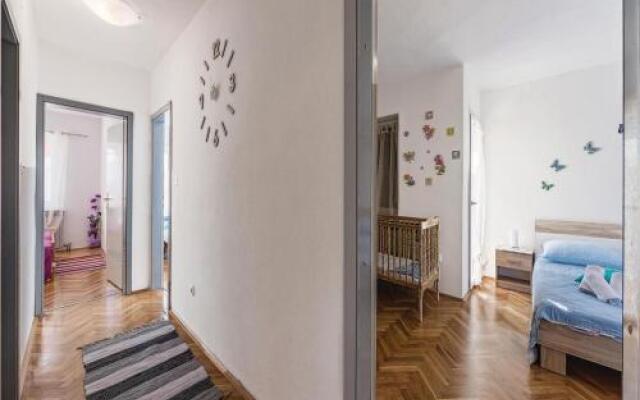 Holiday Home in Pula With Terrace