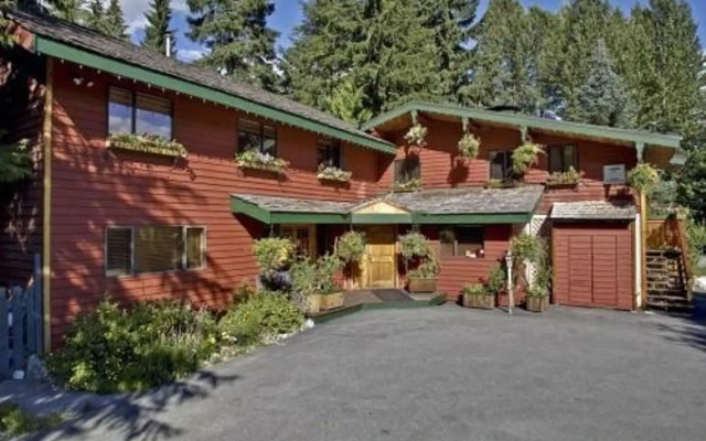 Cedar Springs Lodge