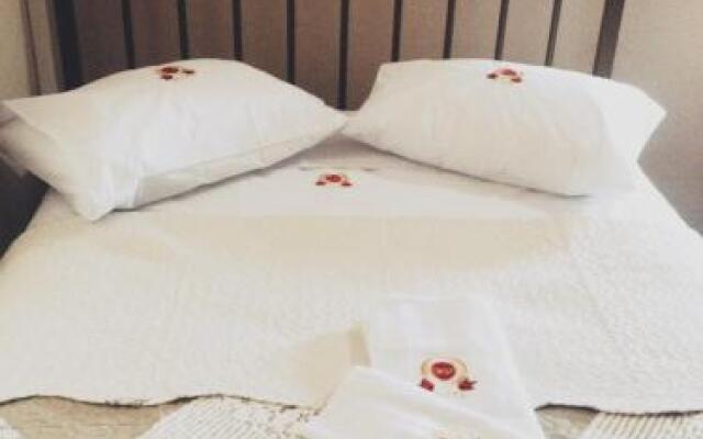 M & S Hotel