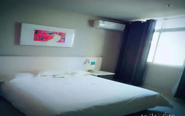 Elan Hotel (Nanjing South Railway Station, Baijiahu 1912)