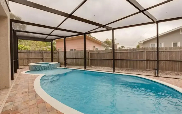 Miramar Beach House - Four Bedroom Home