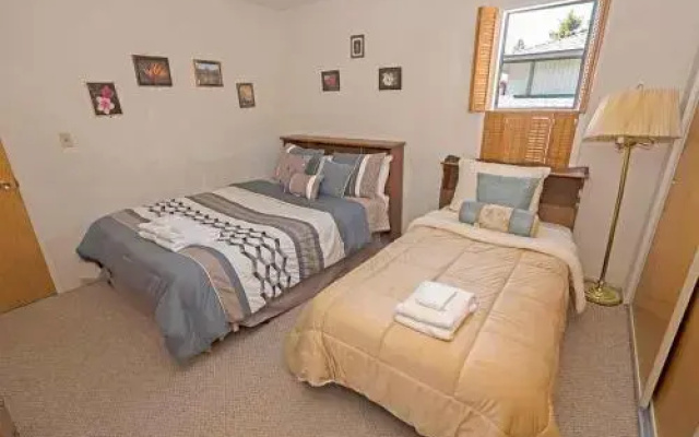 2074 Traverse Court