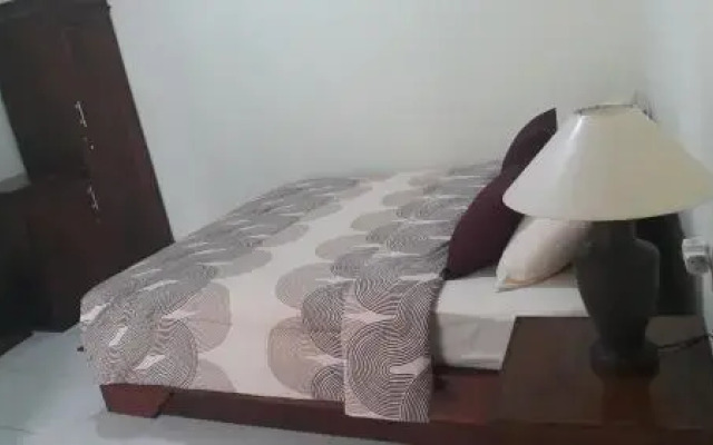 Mahkota Home Stay Full View