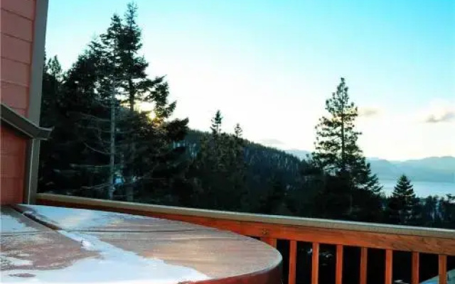 Orion Chalet by RedAwning