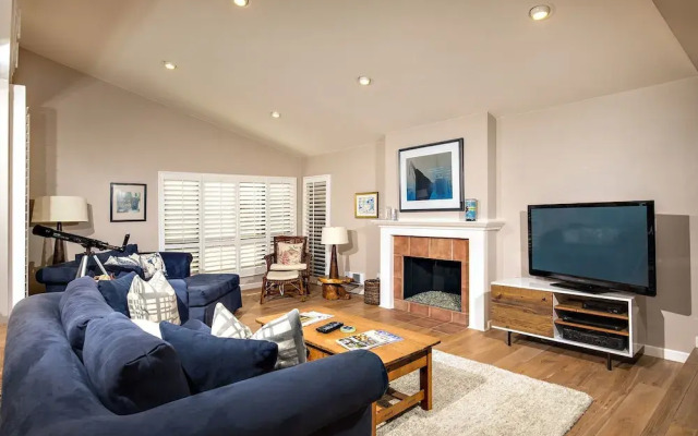 South Sierra Townhouse #103972