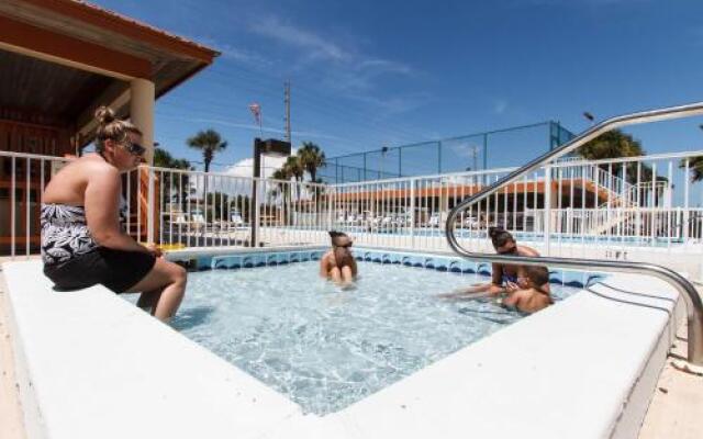 Surf Dweller 205 by RedAwning