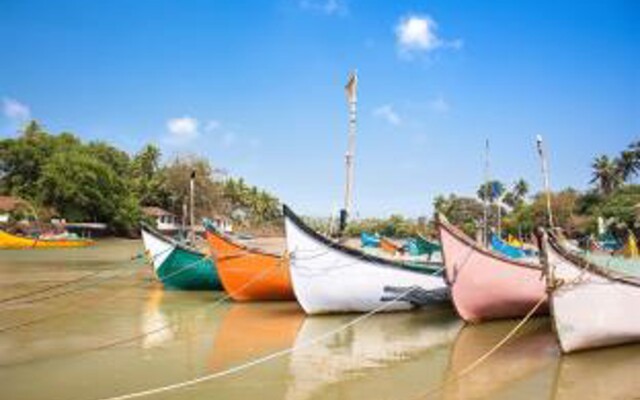 Tulsi Huts and Cottages