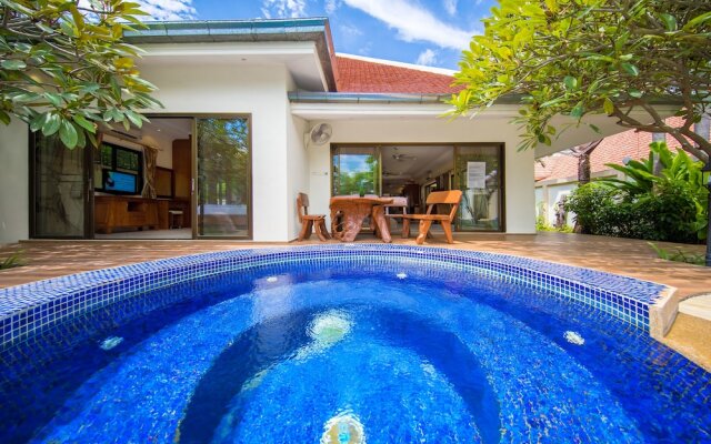 Adare Pool Villa Pattaya