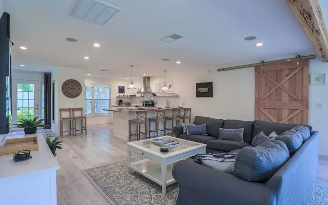 Sarasota 32 - 2 Br Home