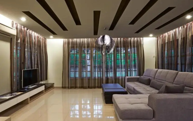 Swiss-Villas And Bungalow Damai Laut