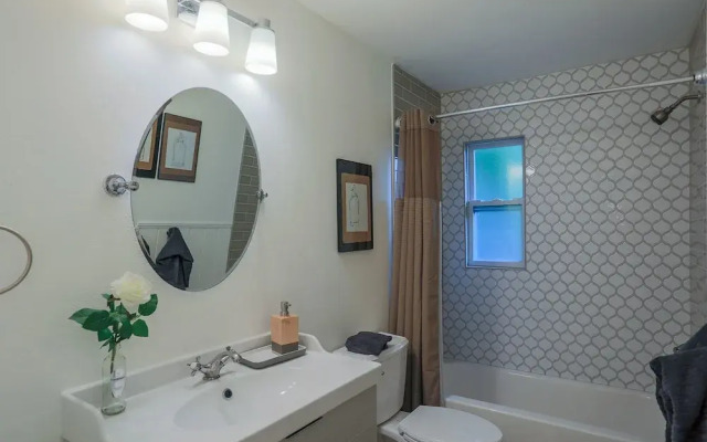 Sarasota 32 - 2 Br Home