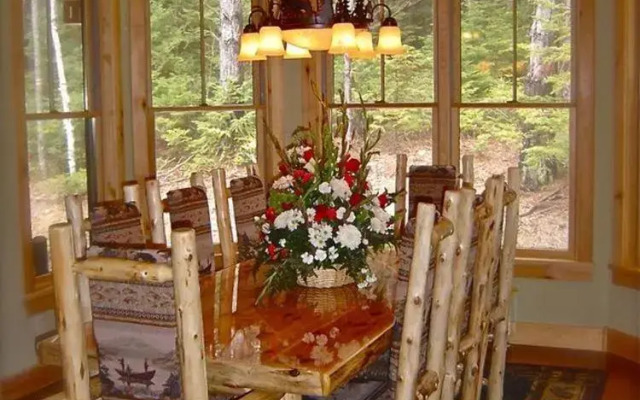 Adirondack Lodge Retreat Secluded Mountain Location