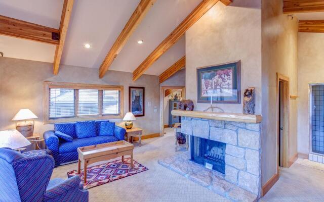 Silver Bird by Alpine Ski Properties