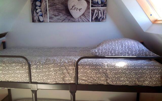 APPARTEMENT VUE MER St MALO CUISINE ENTIEREMENT EQUIPEE 6 PERSONNES