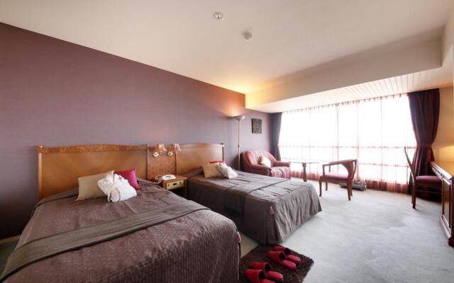 Royal Hills Kisarazu View Hotel