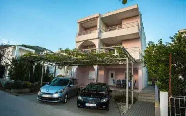 Apartments Martinovic