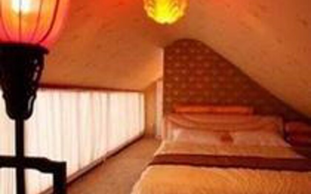 White Tower Yier Guesthouse