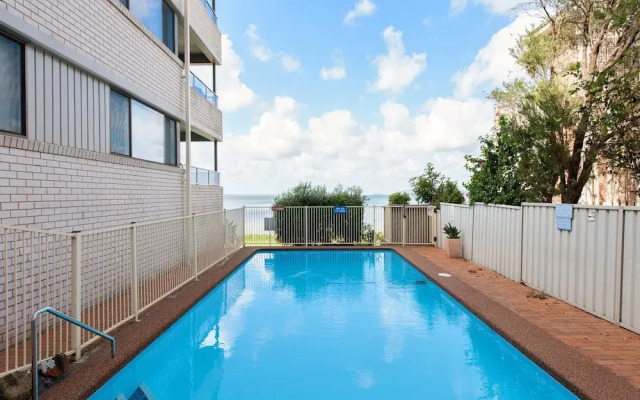 Bangalee, Unit 5/41 Soldiers Point Road