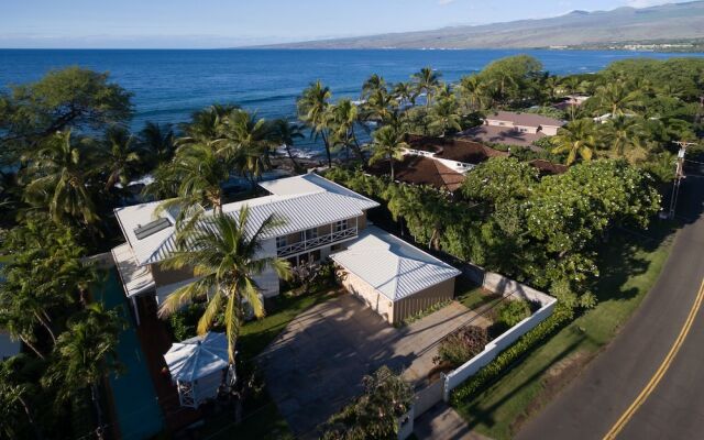 Hale Kauka by RedAwning