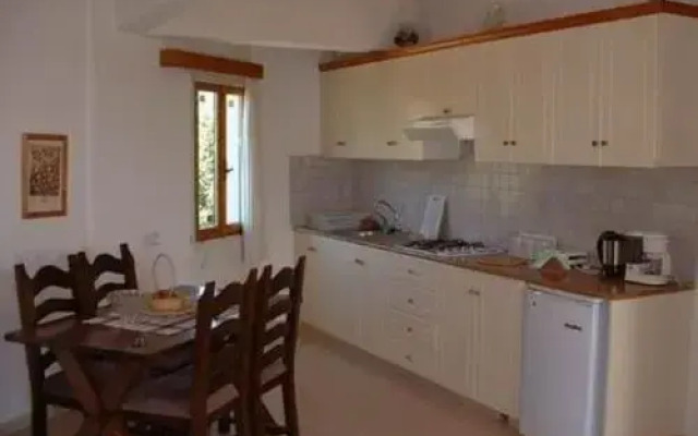 Lefkara Aloni House