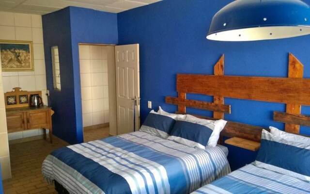 Colesberg Garage Motor Inn Accommodation