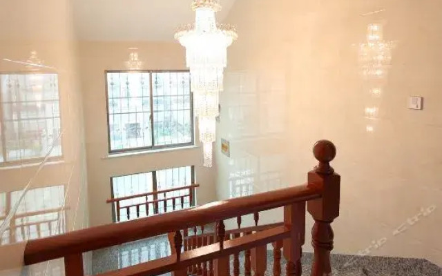 Xitang Jiangnan Chunlinhe Garden Hostel