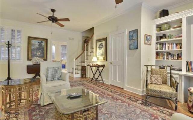 Amelia Home by Avantstay In Historic Old Town w/ Pool