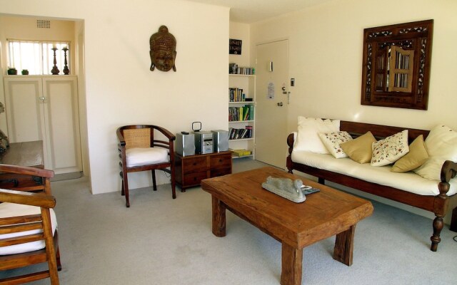 Shipmates, Unit 4/51 Christmas Bush Avenue