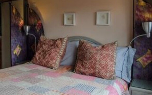 Artist's House B&B