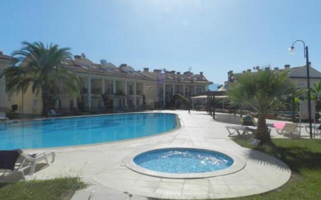 Oasis Holiday Residence & Villas