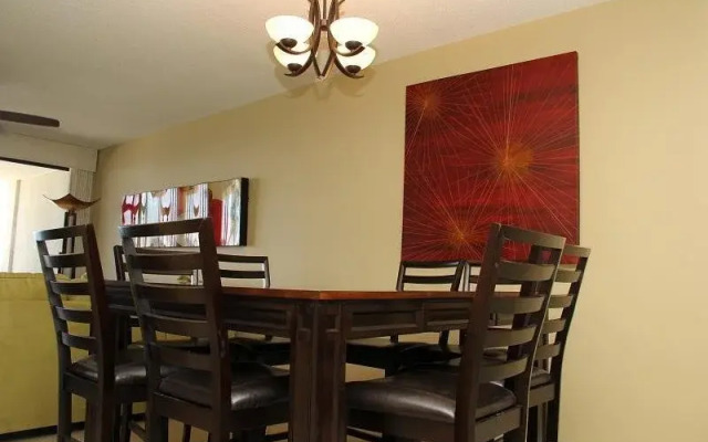 Windward Pointe 1002 3 Bedroom Condo by RedAwning Orange Beach