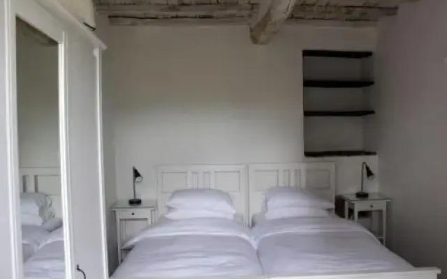 Casa Dei Sogni, Stefano