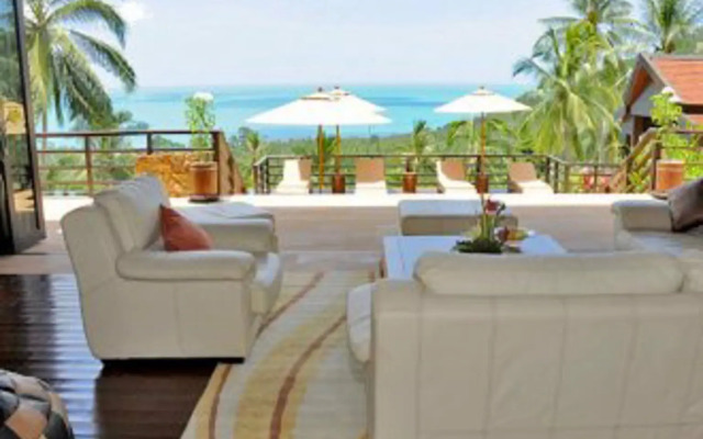 Golden Palm Villa