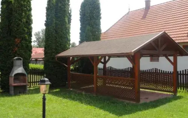 Barack Villa